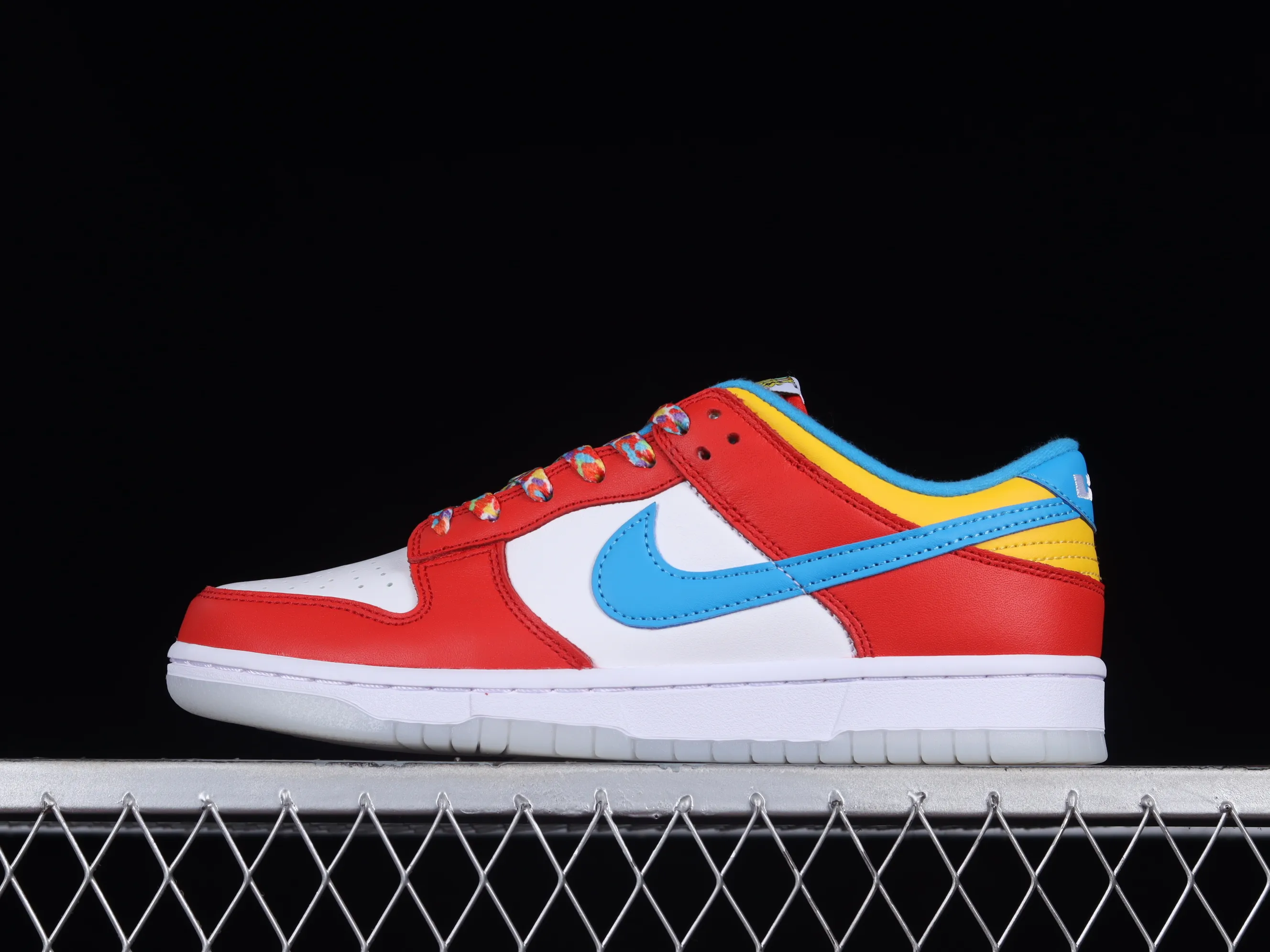 All Categories Nk SB Dunk Series Nk SB Dunk Low Low-top sneakers F version LeBron James